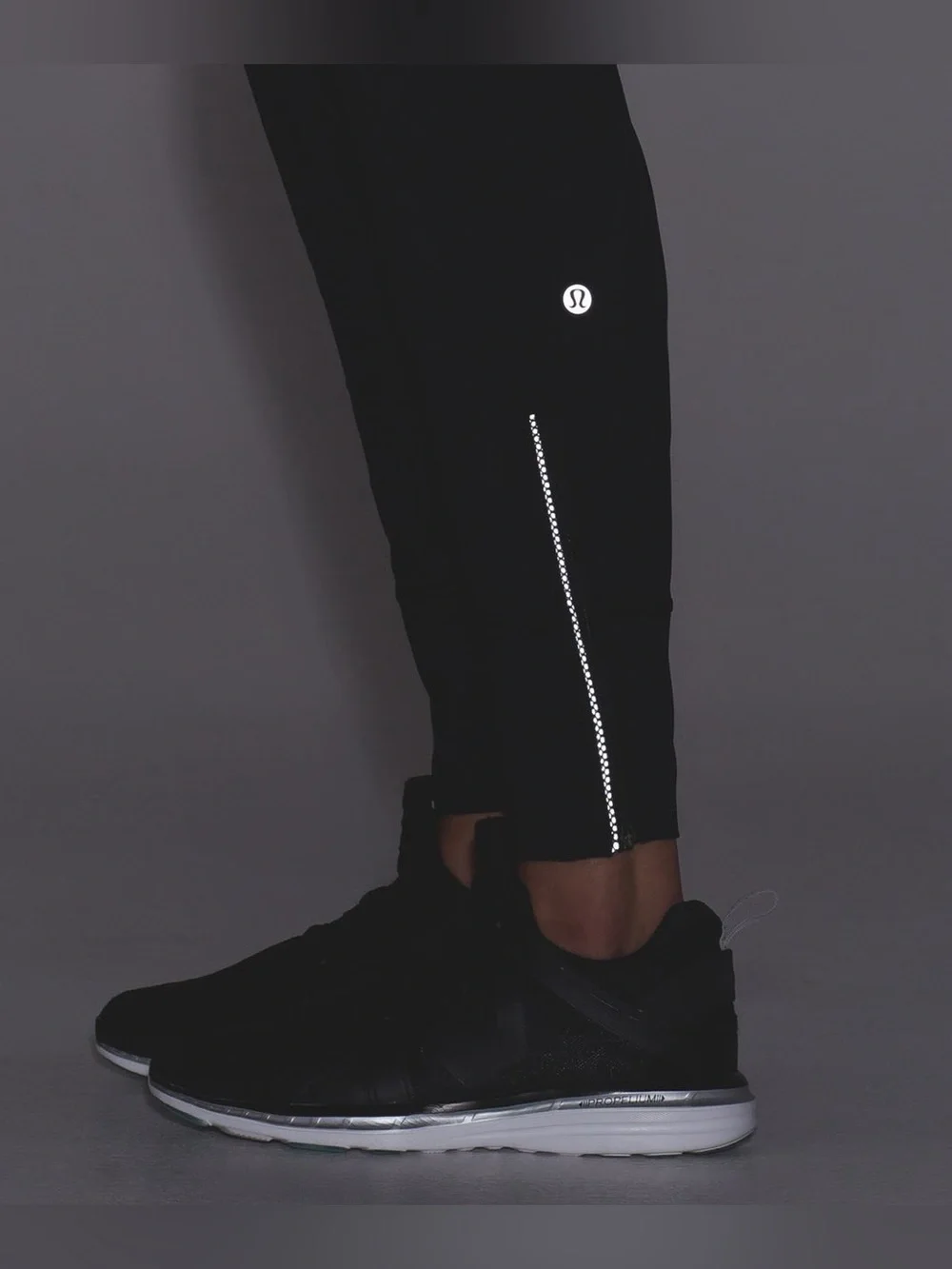 lululemon athletica classic black